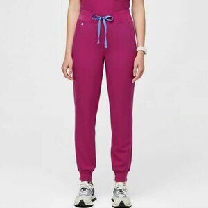 FIGS Zamora Jogger Scrub Pants Raspberry Sorbet Pink XXS Petite Medical Cargo